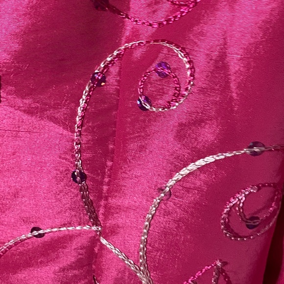 Pink silky Mandarin embellished jacket - Picture 4 of 6